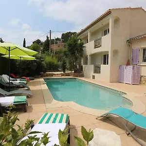 La Bastide Des Pins Bed & Breakfast