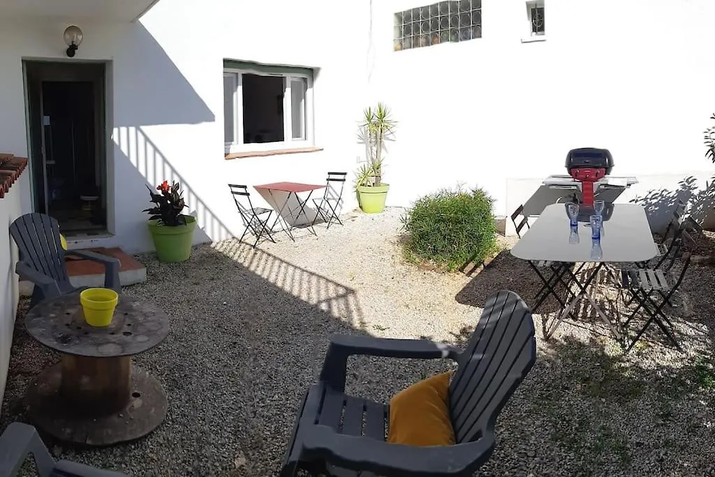 L'Appartement Le Pradet 0*,  France